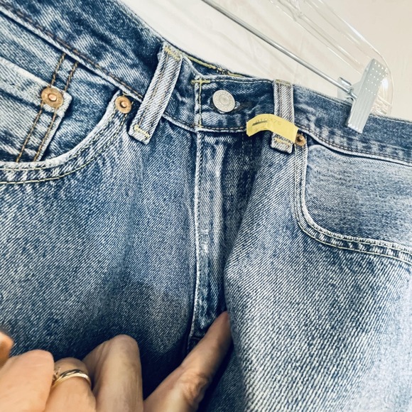 Levis 505 Jeans Mens 32x32 Blue Medium Wash Regular Fit Straight Denim Pants - Picture 8 of 13